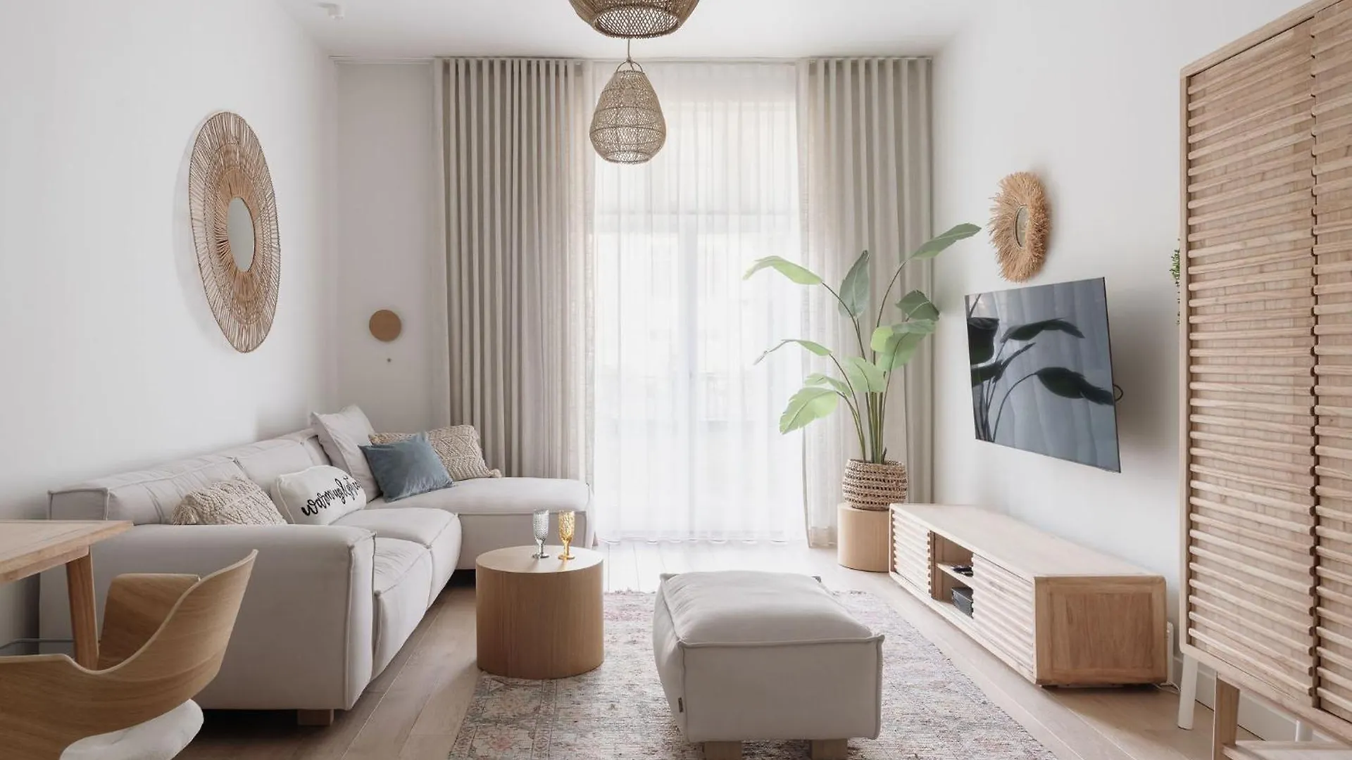 Sanhaus Apartments - Luksusowy Apartament Boho Z Parkingiem I Patio Sopot