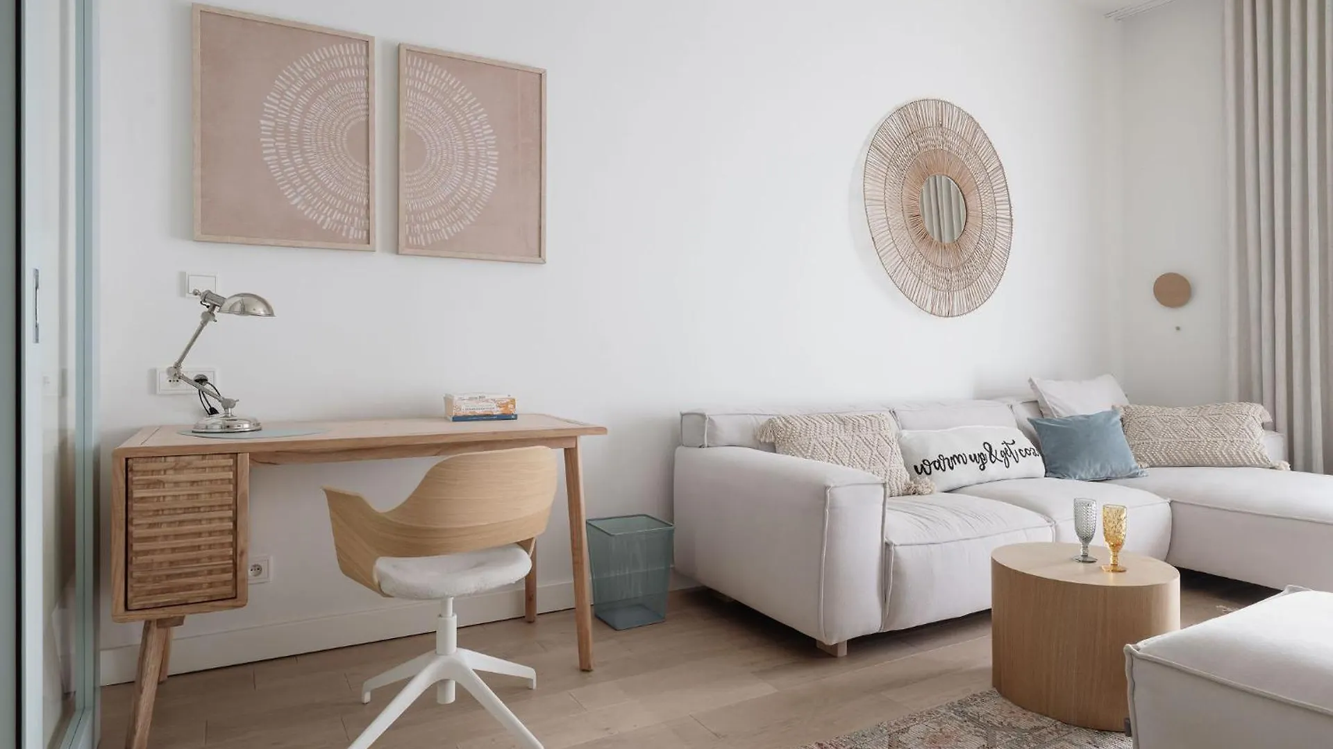 Sanhaus Apartments - Luksusowy Apartament Boho Z Parkingiem I Patio Sopot 0*,